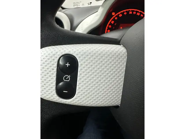 Renault Twingo 1.0 SCe Collection |Airco | Nap! 2016 Benzine 13