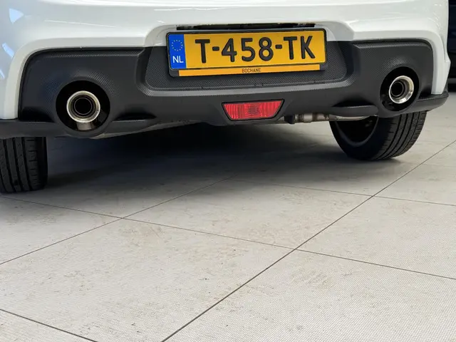 Suzuki Swift 1.4 Sport 2019 Benzine 17