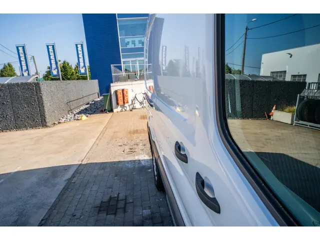 Ford Transit 2.0 TDCI 2019 Diesel 14