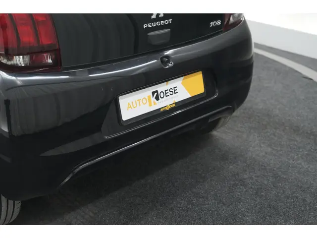 Peugeot 108 1.0 e-VTi Active 2022 Benzine 24