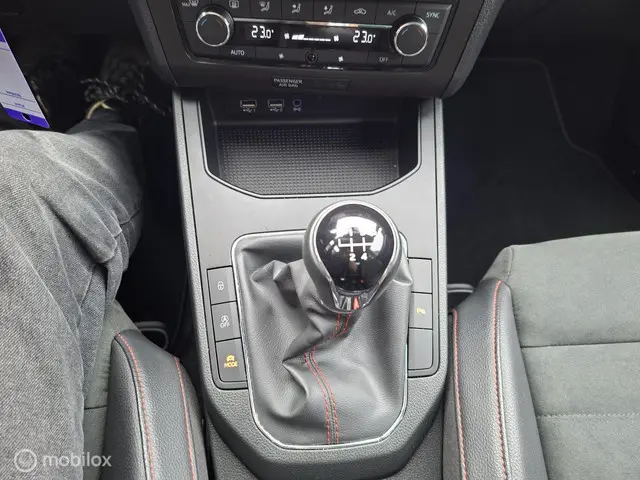 SEAT Ibiza 1.0 TSI FR Business Intense 2019 Benzine 21