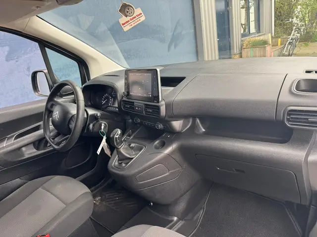Citroën Berlingo 1.6 BlueHDI Club 2019 Diesel 28