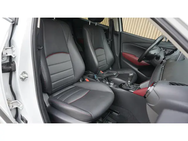 Mazda CX-3 2.0 119Pk SkyActiv-G 120 GT-M 2016 Benzine 11