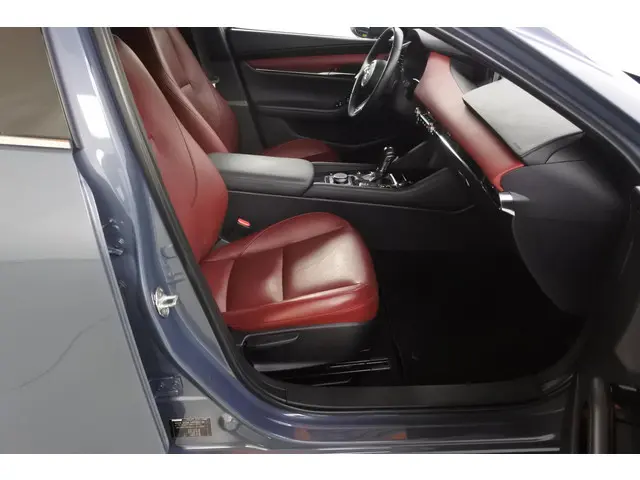 Mazda 3 2.0 X 180pk AWD Automaat Luxury 2019 Benzine 5