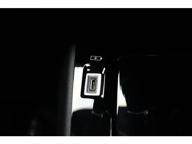 Peugeot e-208 EV GT 350 50 kWh 2021 Elektrisch 26