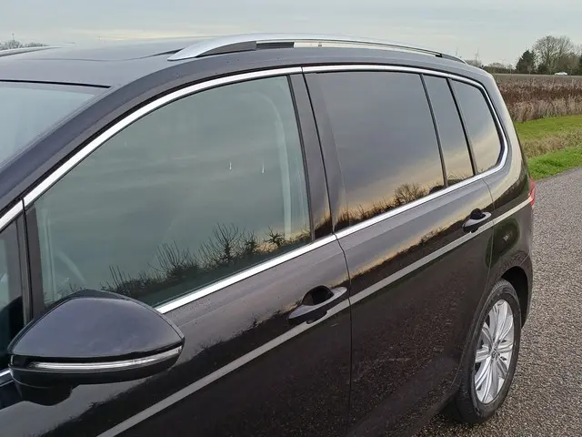 Volkswagen Touran 1.4 TSI Highline 2017 Benzine 15