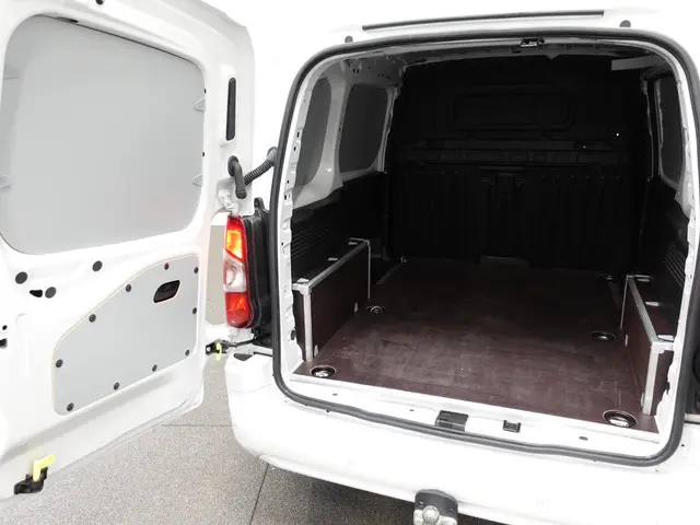 Opel Combo 130pk L1 Automaat 2023 Diesel 41