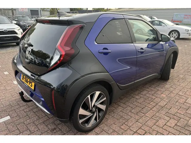 Toyota Aygo X 1.0 VVT-i MT Envy 2022 Benzine 5
