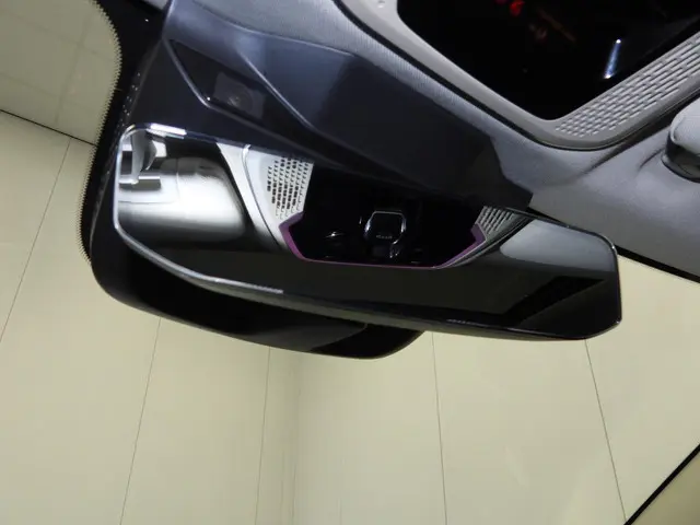 Lynk & Co 01 1.5 PHEV BlackEdition 2023 Hybride Benzine 27