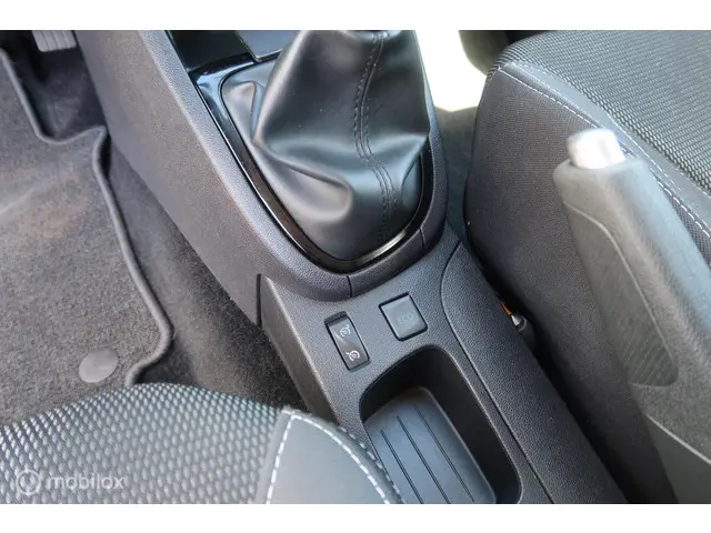 Renault Clio Estate 1.5DCI Zen 2017 Diesel 23