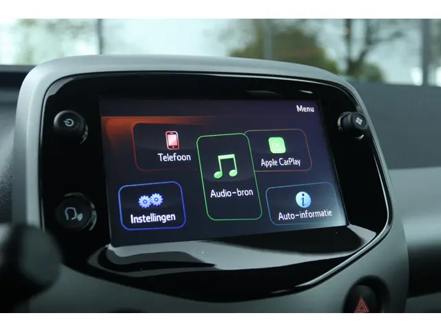 Toyota Aygo 1.0 VVT-I X-CITE 2019 Benzine 23