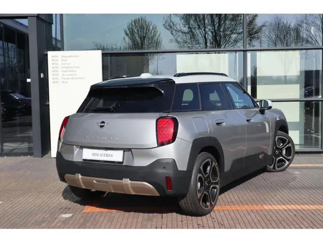 MINI Aceman E 2025 Elektrisch 3