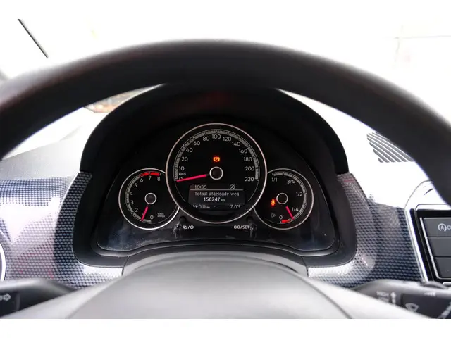 Volkswagen up! 1.0 BMT move up! Airco|LMV 2019 Benzine 12