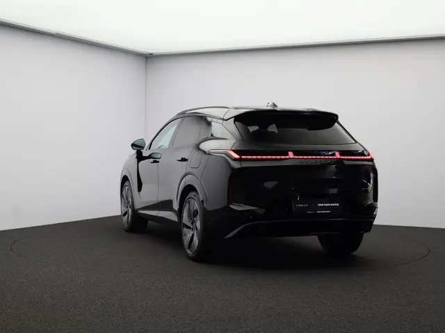 Lynk & Co 08 1.5 More 2026 Hybride Benzine 31