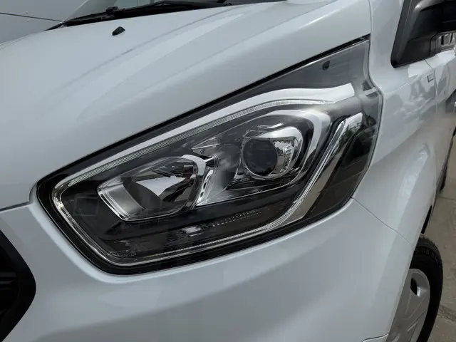 Ford Transit Custom 2.0 TDCI 130PK 2021 Diesel 24