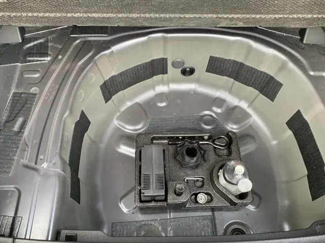 Volkswagen Polo 1.0 TSI Life Business, DSG 2022 Benzine 6