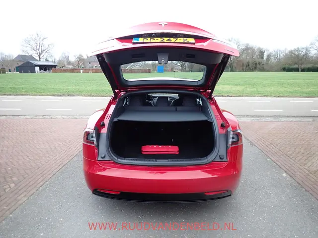 Tesla Model S 75D 2017 Elektrisch 28