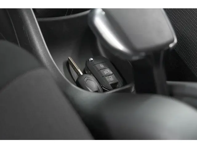Citroën C3 Aircross PureTech 110 S&S Feel 2017 Benzine 15