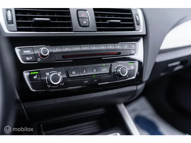 BMW 1 Serie 116i 2016 Benzine 28