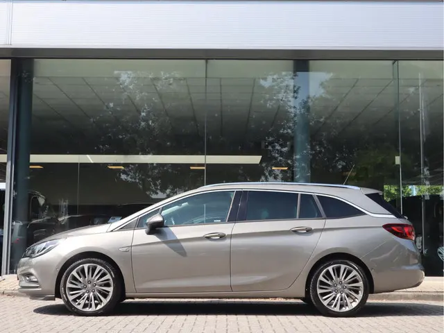 Opel Astra Sports Tourer 1.4 Innovation 2016 Benzine 6