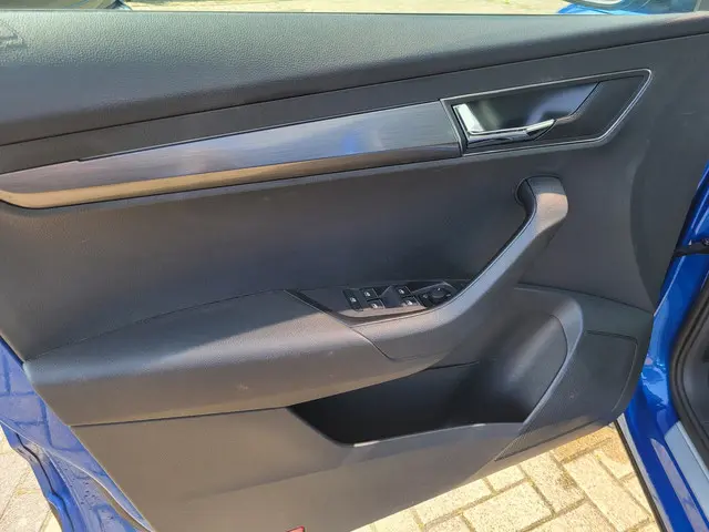 Škoda Karoq 1.5 TSI ACT Business Edition 2019 Benzine 12