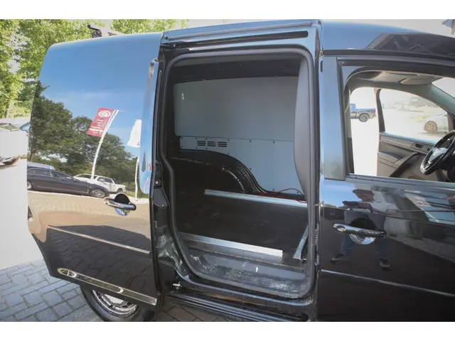 Volkswagen Caddy 2.0 TDI L1H1 BMT 2019 Diesel 6