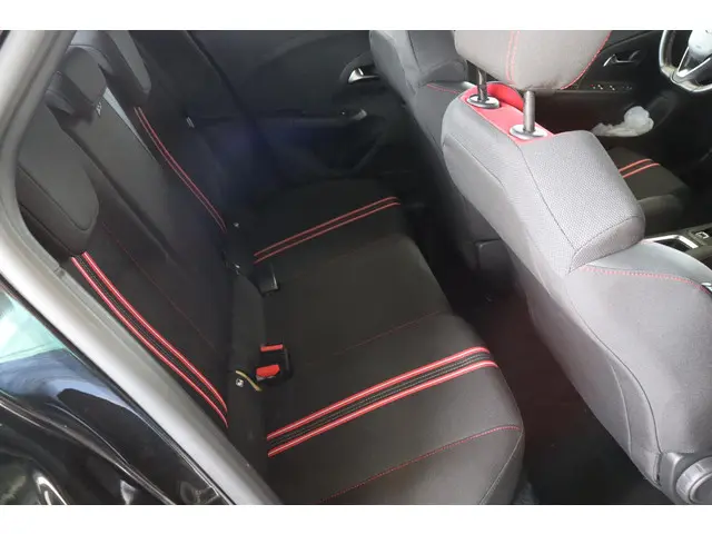 Opel Corsa 1.2 GS Line 2019 Benzine 16