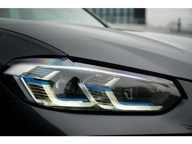 BMW X3 xDrive30e 2022 Hybride Benzine 10