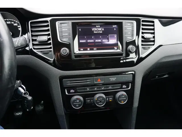 Volkswagen Golf Sportsvan 1.4 TSI Highline 2015 Benzine 9