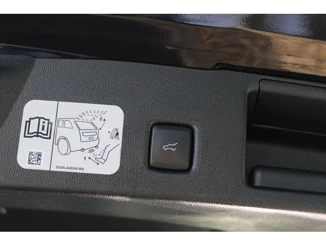 Ford Kuga 2.5 PHEV ST-Line X 2022 Hybride Benzine 30