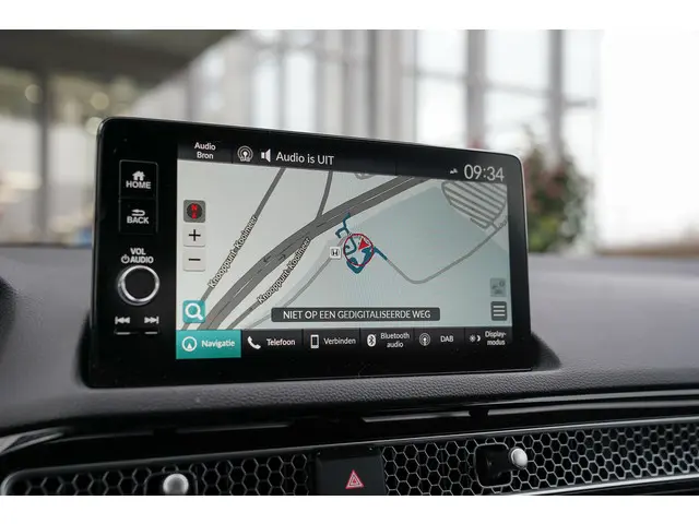 Honda Civic 2.0i e:HEV SPORT 2023 Hybride Benzine 7