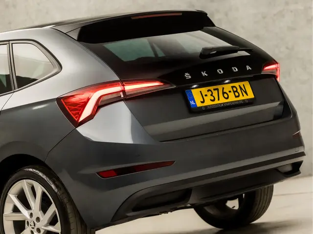 Škoda Scala 1.0 TSI Sport 2020 Benzine 12