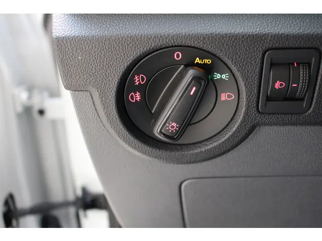 Volkswagen T-Cross 1.0 TSI Life DSG | 2021 Benzine 12