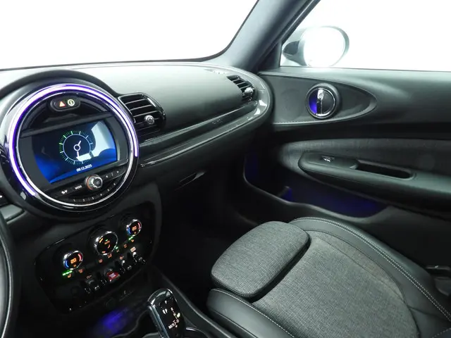 MINI Clubman Cooper 2019 Benzine 36