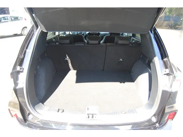 Ford Kuga 1.5 EcoBoost Titanium X 150PK 2020 Benzine 6