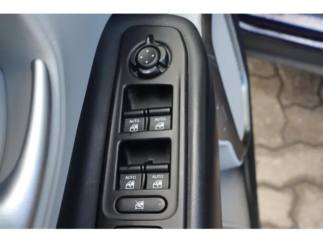 Jeep Renegade 1.3T Freedom 2019 Benzine 20