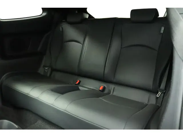 Toyota Yaris 1.6 GR Premium 2021 Benzine 17