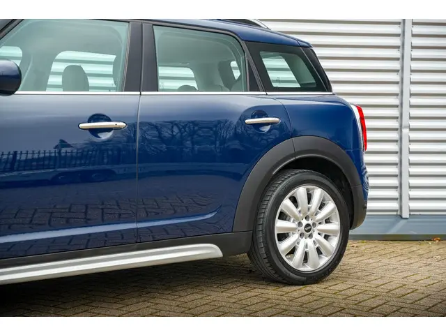 MINI Countryman Mini 2.0 Cooper D Chili 2018 Diesel 34