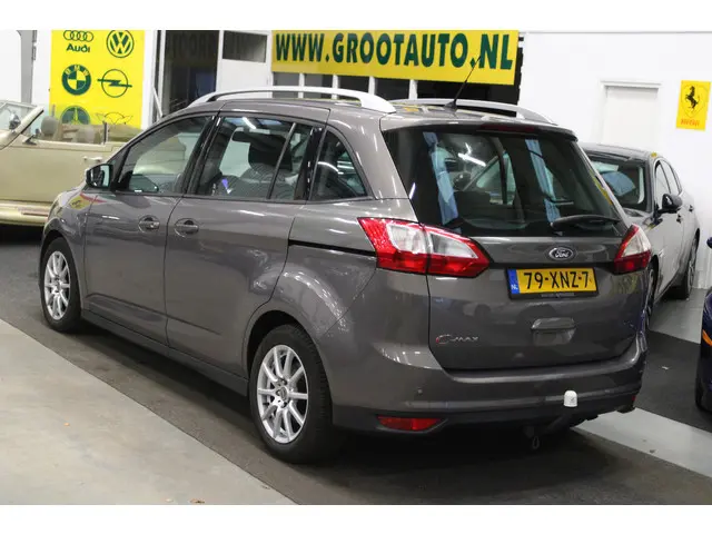 Ford Grand C-Max 3
