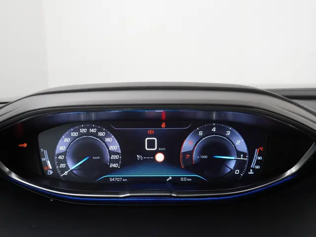 Peugeot 3008 1.2 PureTech Allure 2018 Benzine 14