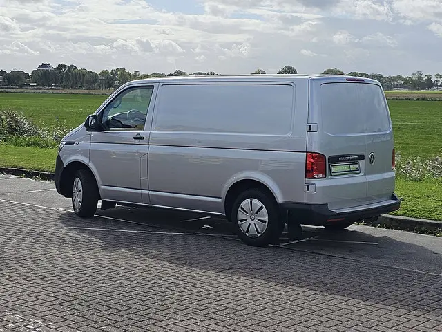 Volkswagen Transporter 2.0 TDI 2021 Diesel 6