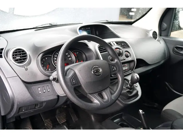 Nissan NV250 1.5 dCi 95 L2H1 Optima 2020 Diesel 3