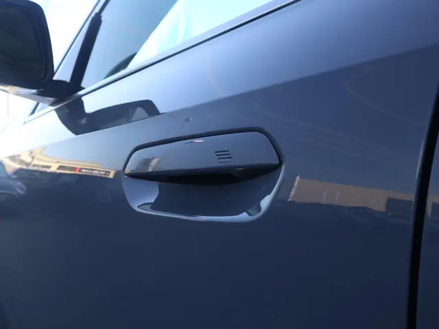 BMW X1 xDrive30e 2022 Hybride Benzine 4