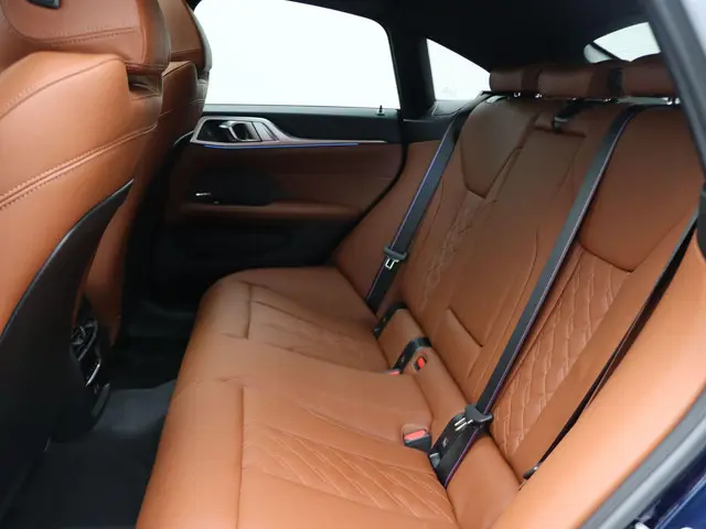 BMW i4 eDrive35 2025 Elektrisch 27