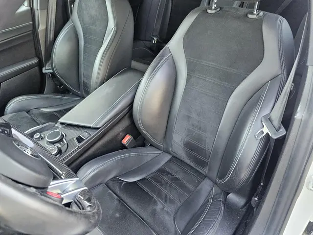 Alfa Romeo Giulia 2.9 V6 Quadrifoglio 2019 Benzine 12