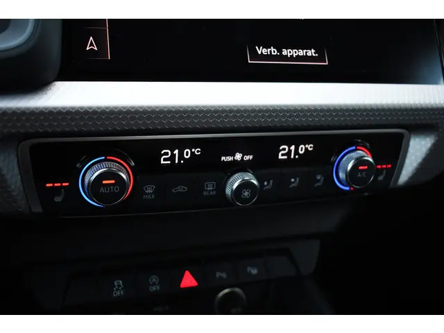 Audi A1 Sportback 30 TFSI S-Edition 2019 Benzine 24