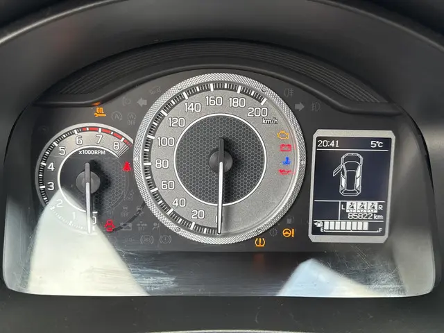 Suzuki Ignis 1.2 Smart Hybrid Comfort 2021 Benzine 7