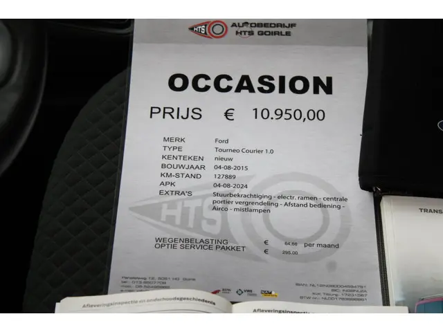 Ford Tourneo Courier 1.0 Titanium 2015 Benzine 23