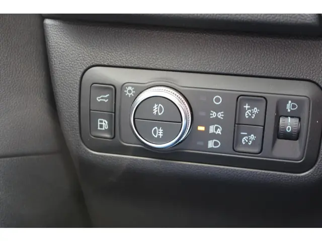 Ford Kuga 2.5 PHEV ST-Line X 2023 Hybride Benzine 31