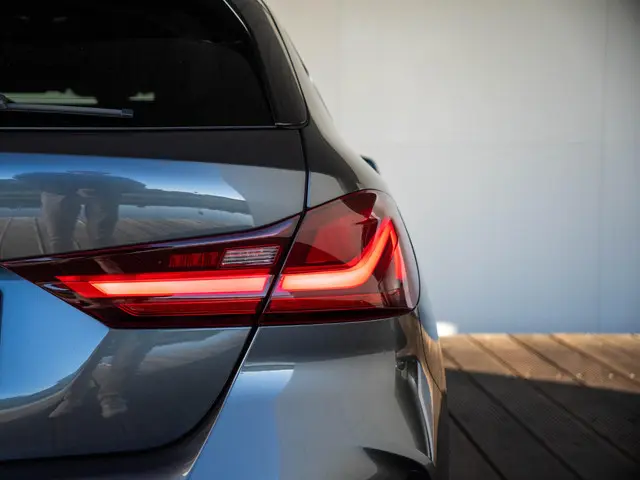 BMW 1 Serie 116i 2021 Benzine 15